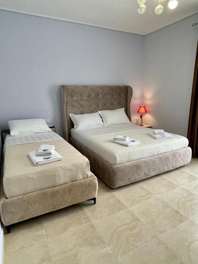 Monte Mare Hotel Vlorë エクステリア 写真