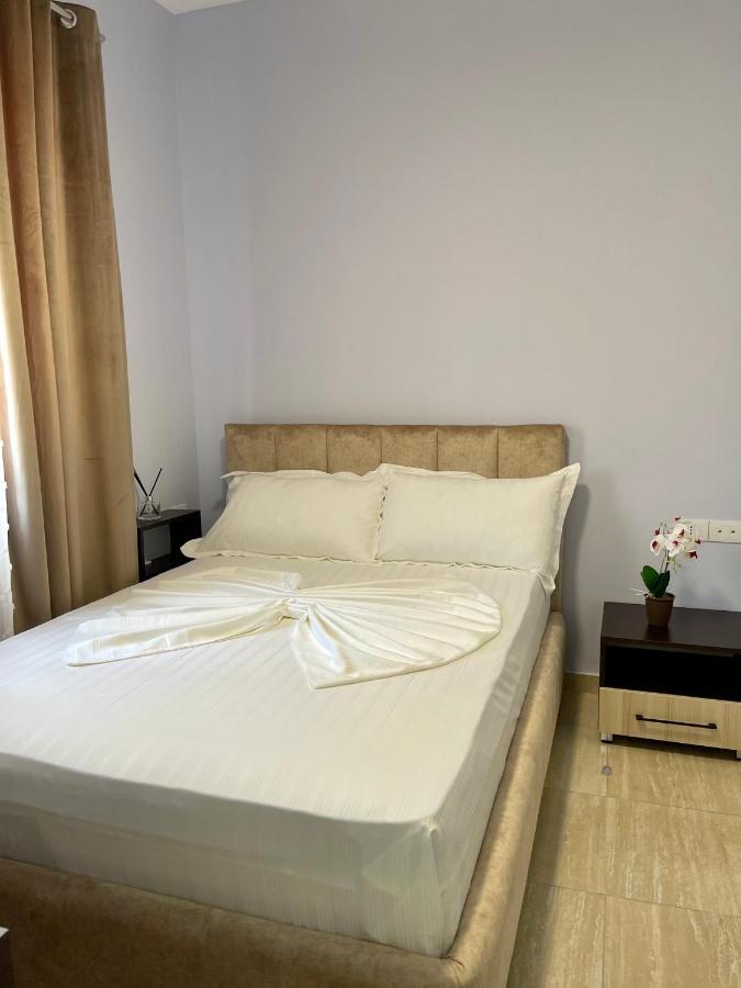 Monte Mare Hotel Vlorë エクステリア 写真