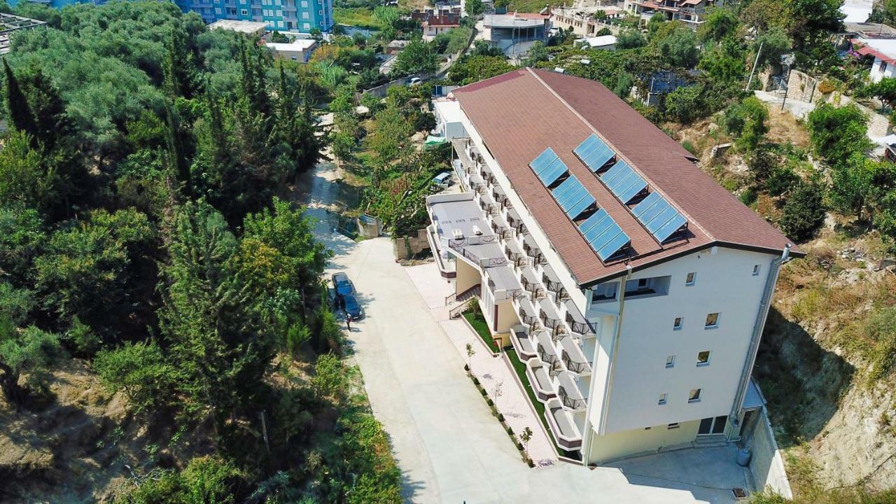 Monte Mare Hotel Vlorë エクステリア 写真